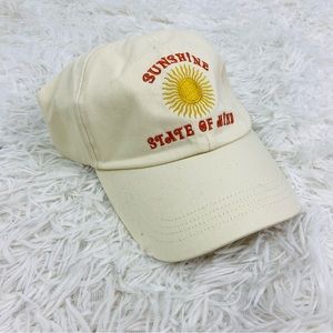 NWT SO ivory embroidered SUNSHINE STATE OF MIND Sun dad hat size 1SFM